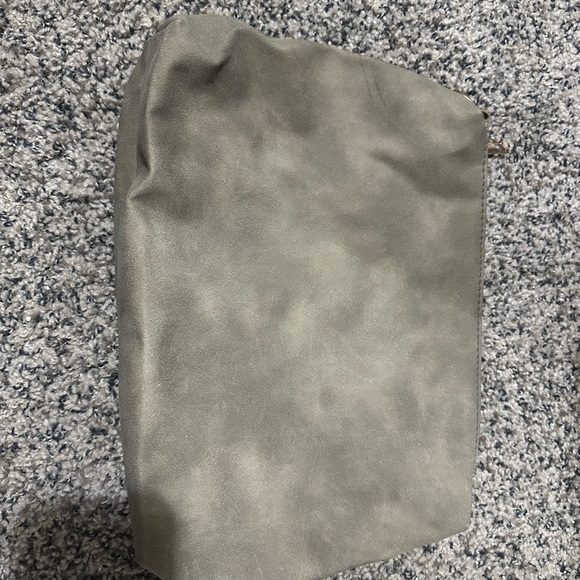 Cute & trendy purse - Picture 5 of 7